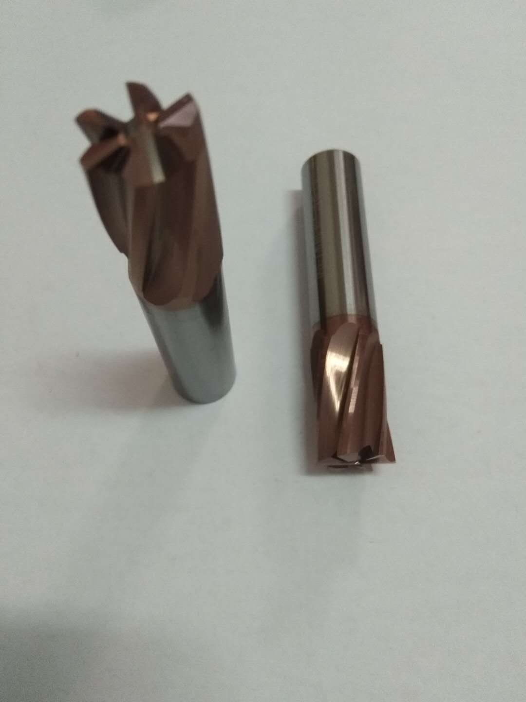 六刃銑鉸刀